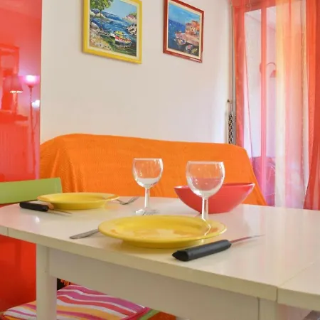 Cap D'agde, 1 Piece, 2 Personnes - Fr-1-249-124 Apartmán Agde